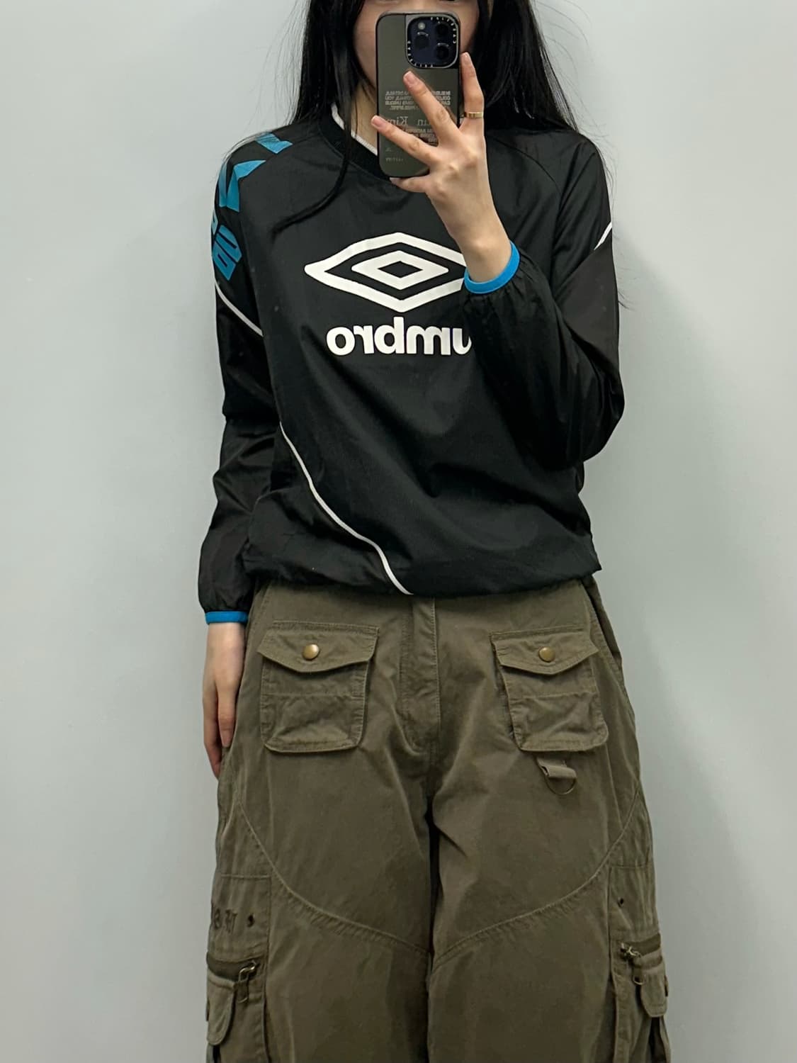 엄브로 빅로고 트레이닝 웜업 상품이미지1