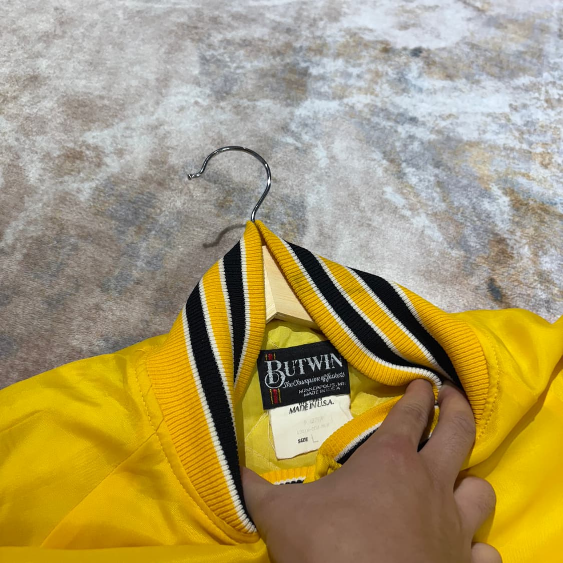 Butwin USA 빈티지 봄버 바시티 자켓 상품이미지3
