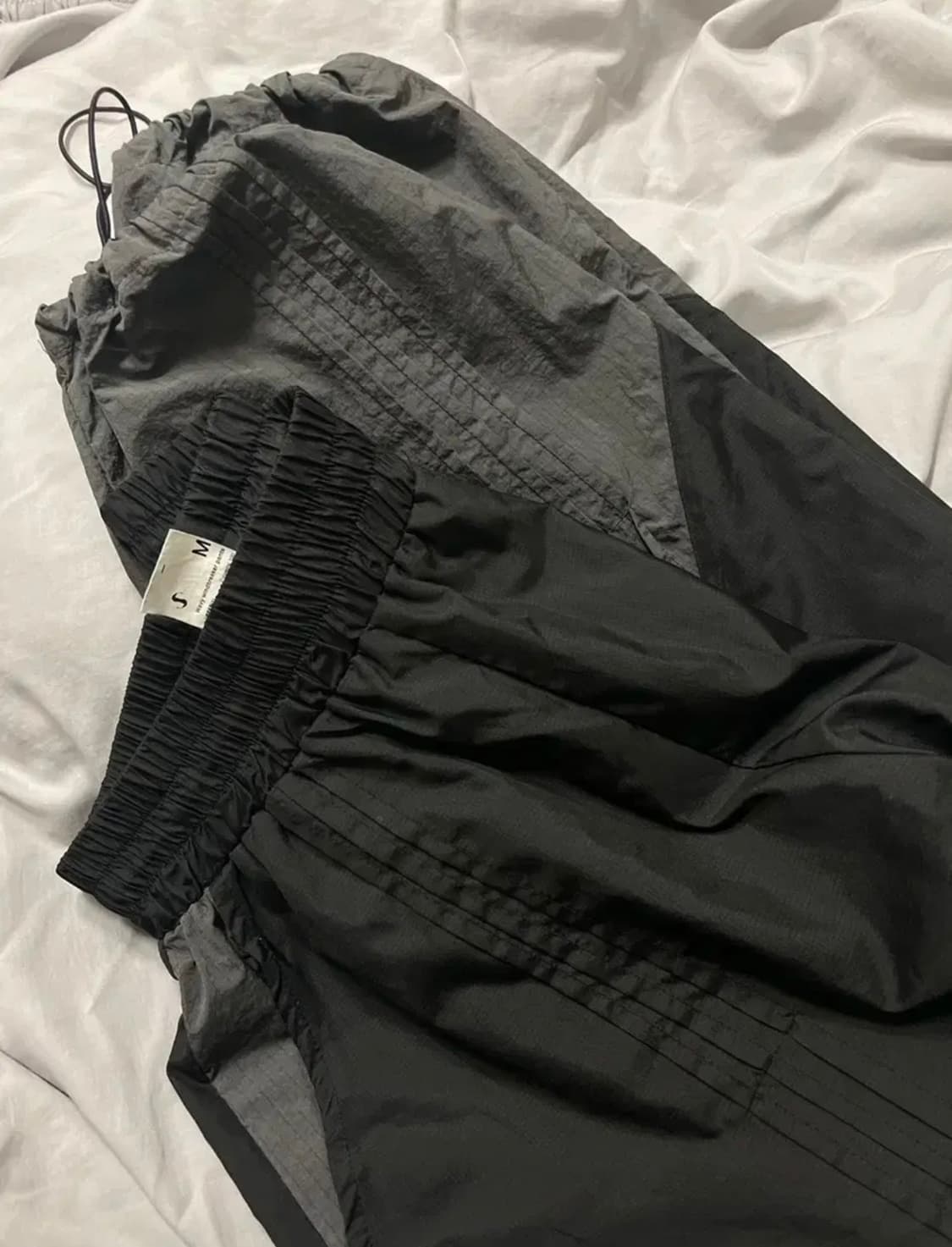 OJOS WAVY WINDBREAKER 오호스웨이비윈드브레이커 팬츠 M 상품이미지1