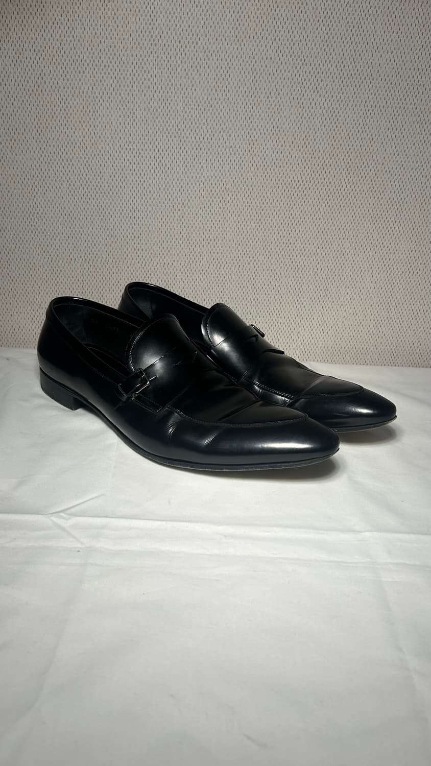 프라다 버클 페니로퍼 상품이미지1