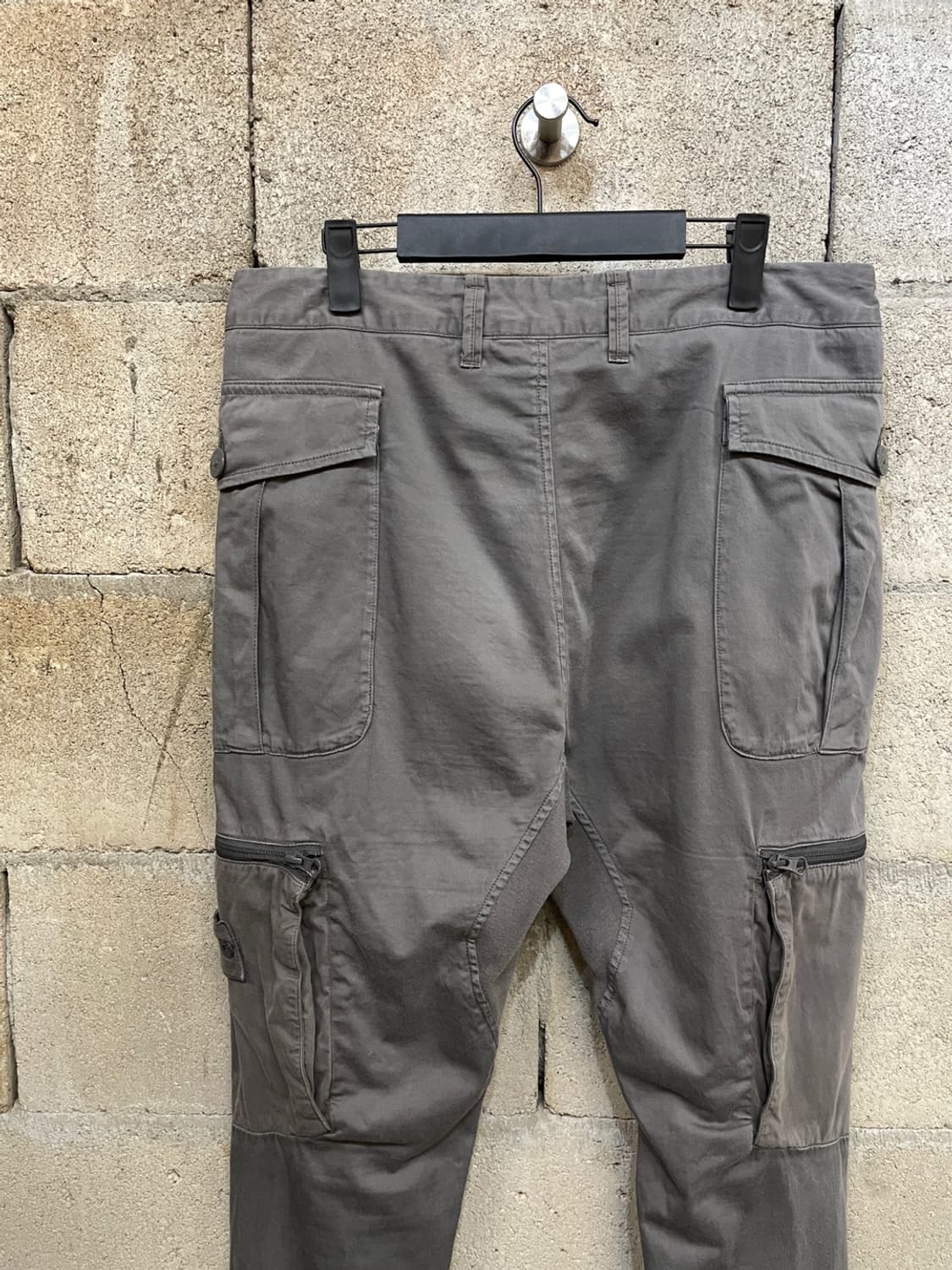스톤 아일랜드 고스트 피스 컴뱃 카고 팬츠 상품이미지5
