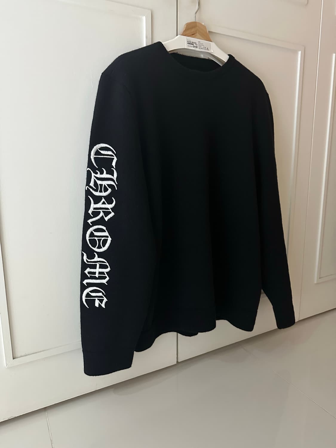 크롬하츠 캐시미어 크루넥 니트 상품이미지1