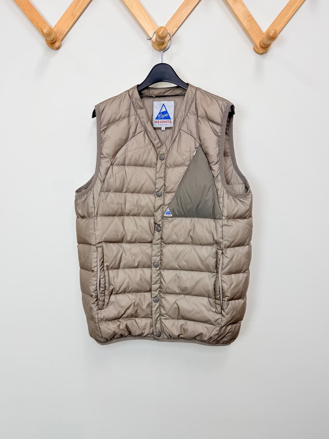 capeheights 케이프하이츠 패딩 베스트 상품이미지1