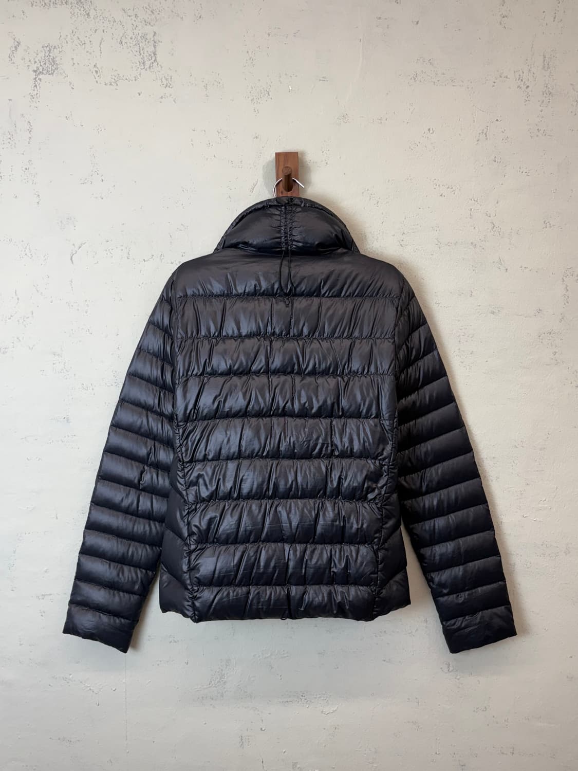 나이키 ACG 구스다운 경량패딩 블랙 상품이미지2