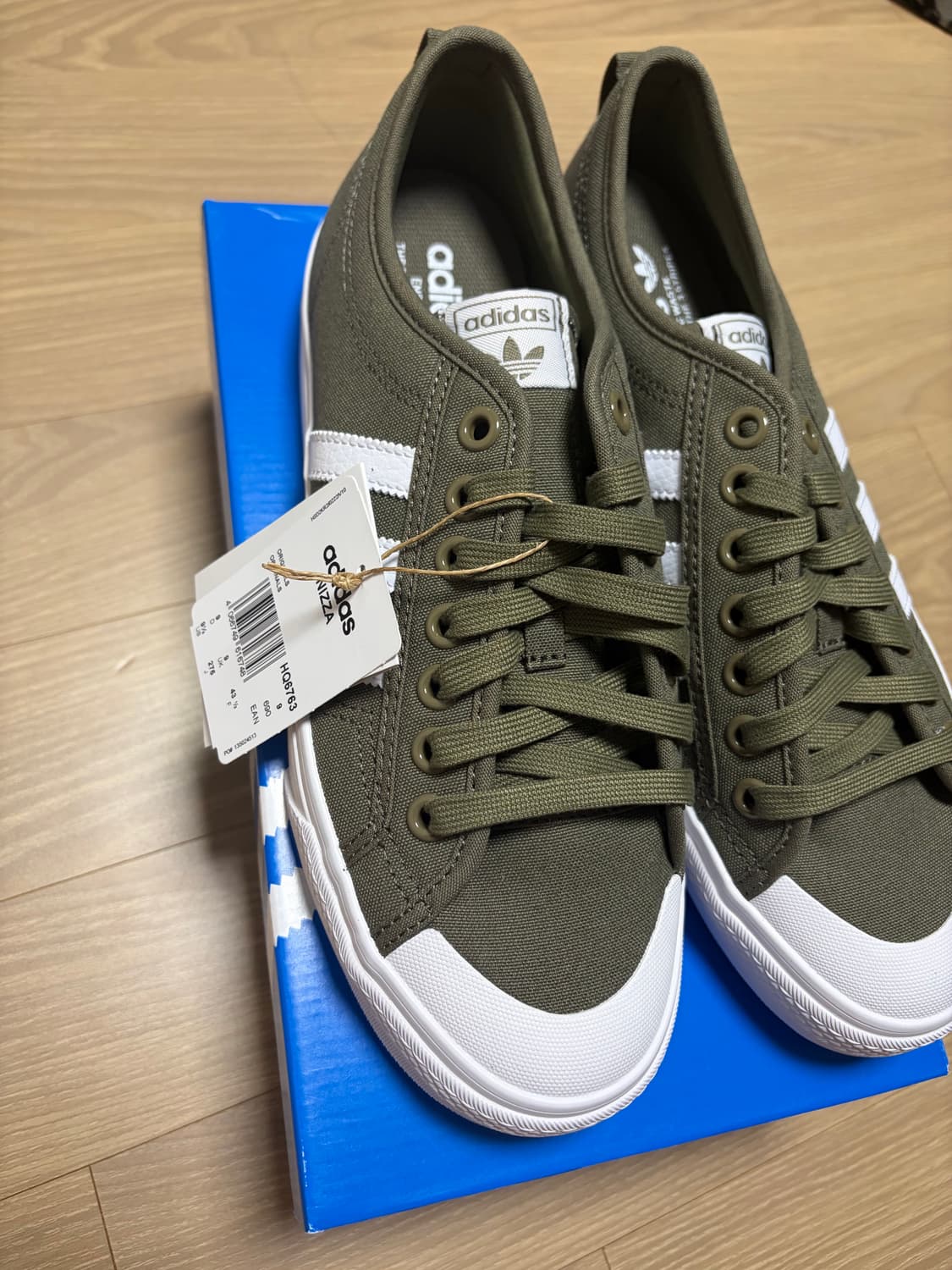 아디다스 신발 상품이미지2