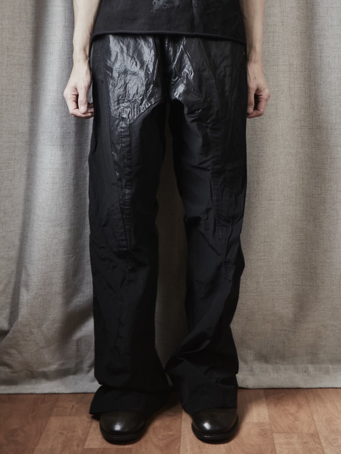 Julius ss23 와이드 플레어 팬츠 상품이미지7