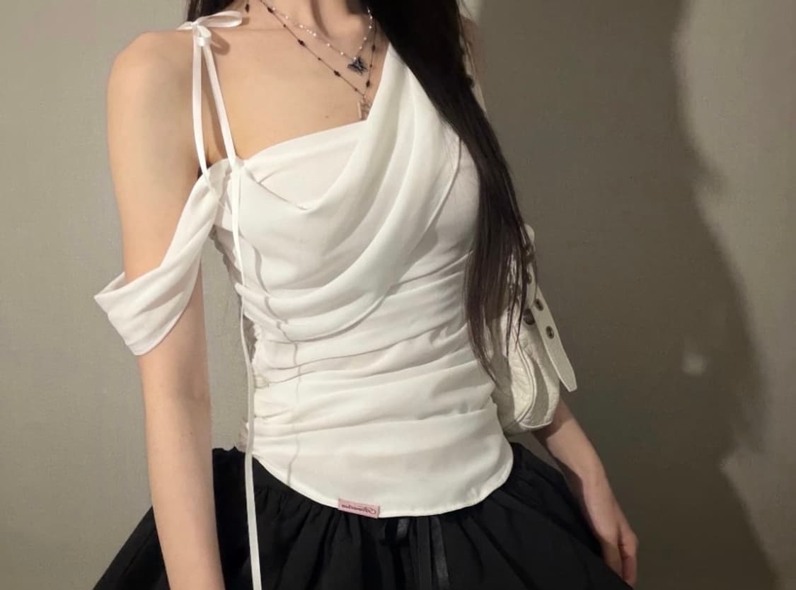 뉴얼린 글로우쉬폰셔링슬리브리스 판매해요 상품이미지1