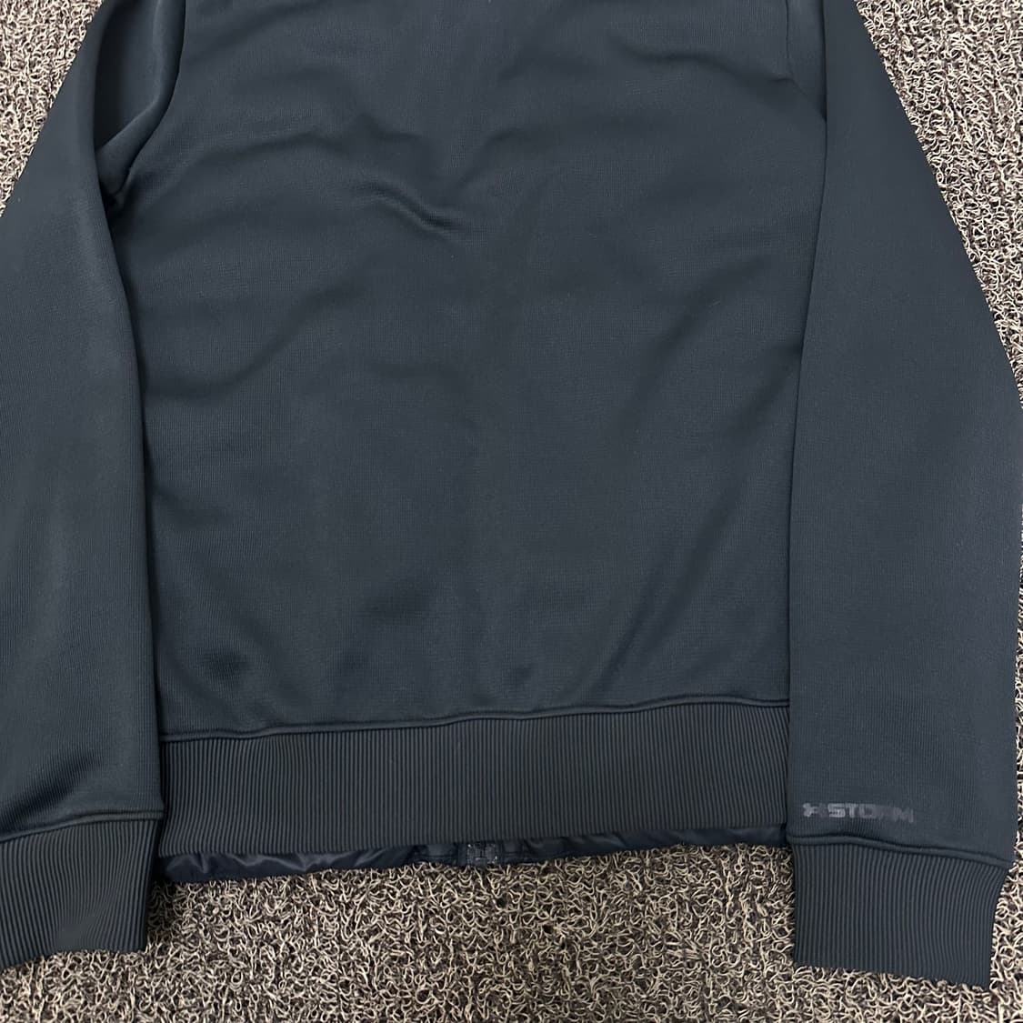 언더아머 기능성 콜드기어 하이브이드 패딩 점퍼 블랙 M 상품이미지7