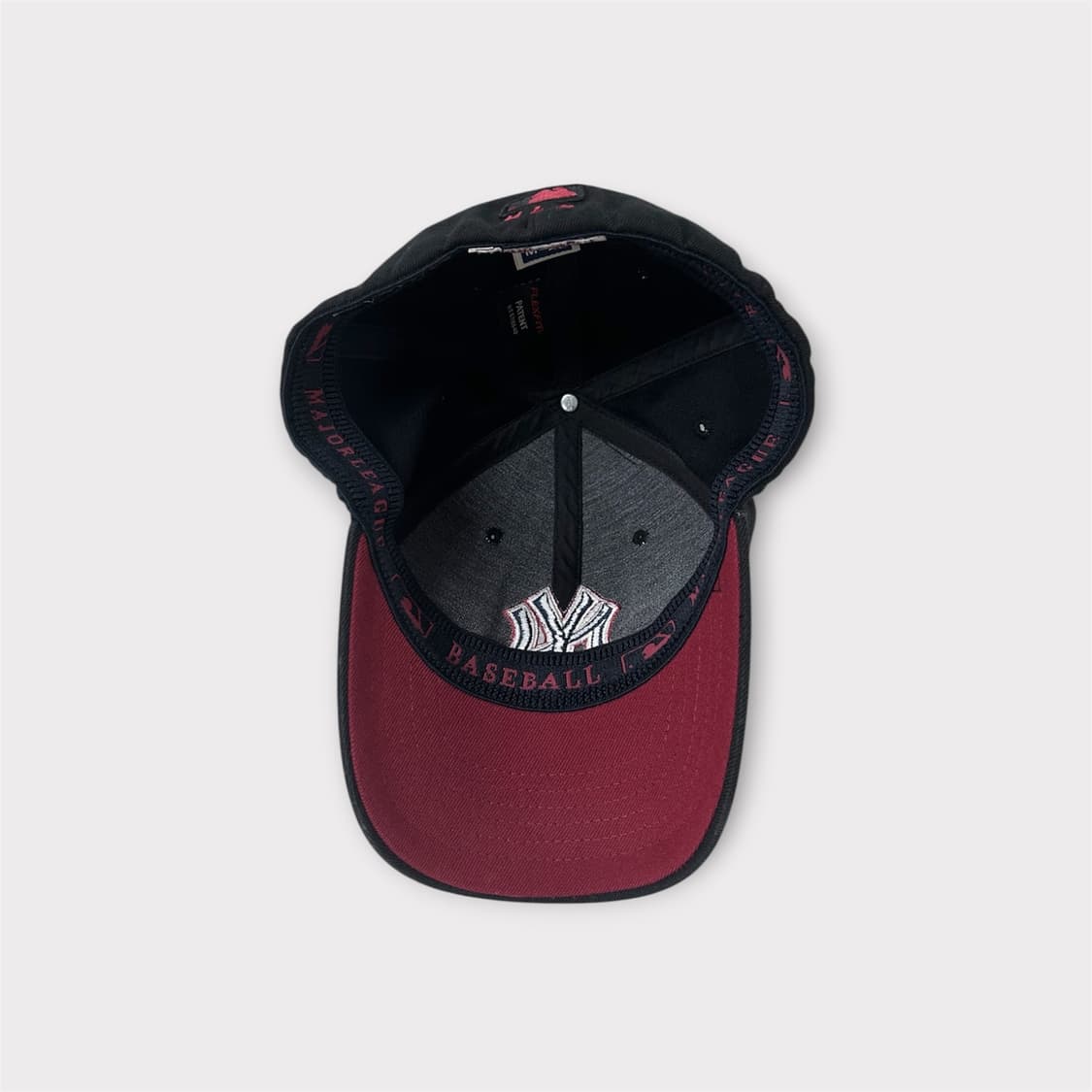MLB 뉴욕양키스 버건디 밑창 배색 볼캡 (1815) 상품이미지7