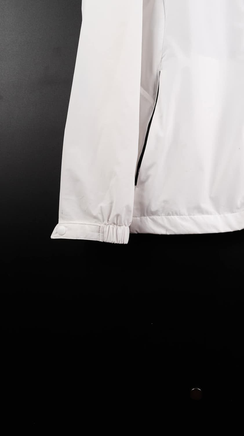 흰색 경량바람막이 상품이미지2