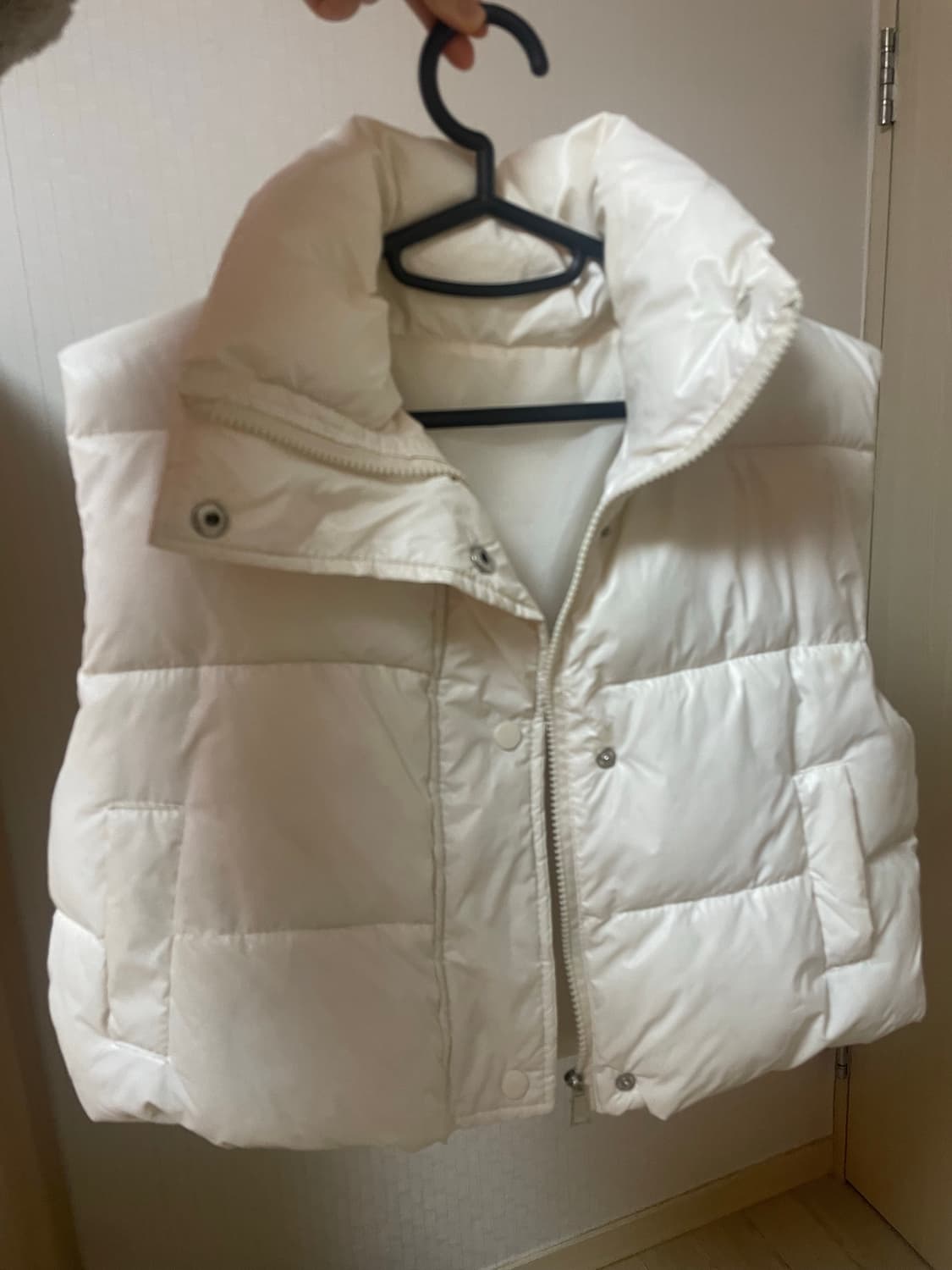흰색 패딩 조끼 상품이미지1