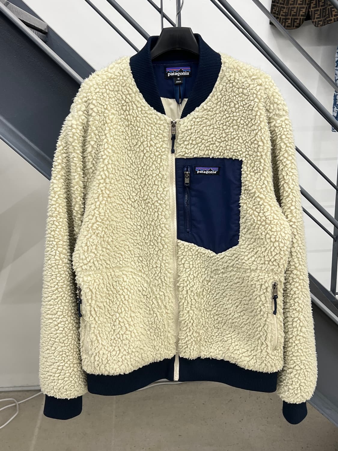 파타고니아 레트로 X 봄버 플리스 자켓 상품이미지1