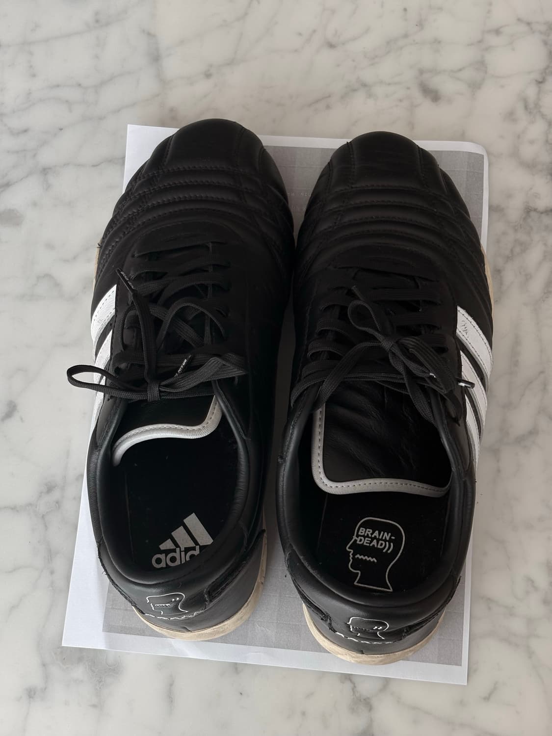 브레인데드 x 아디다스 스니커즈 (275) 상품이미지1
