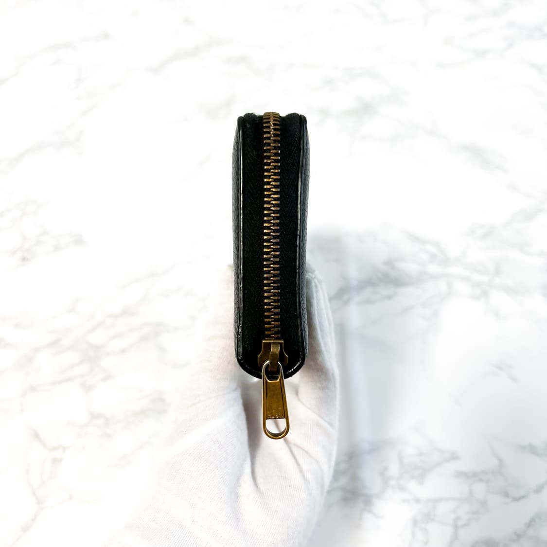 구찌 띠로고 지퍼 장지갑 상품이미지5