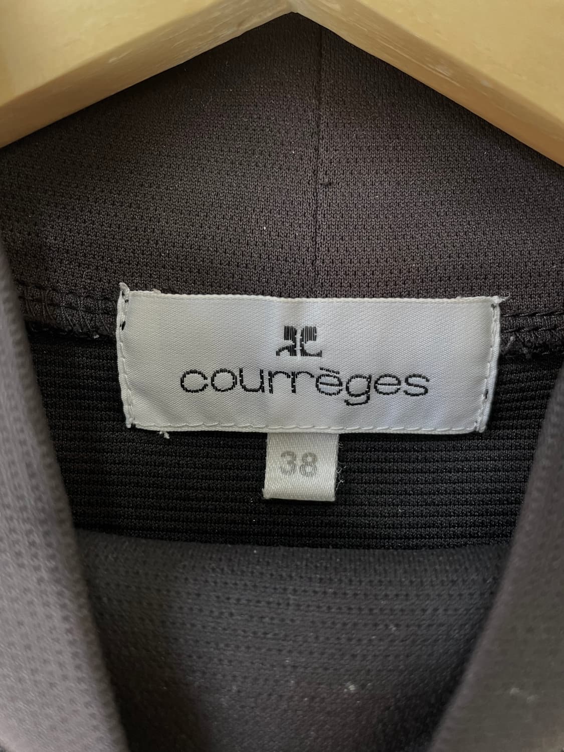 00s Courreges 꾸레쥬 로고 패치 하이넥 탑 상품이미지8
