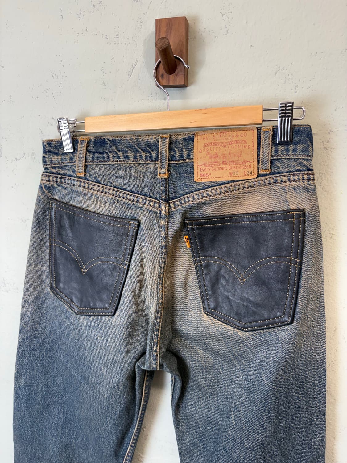 리바이스 90s 빈티지 505 커스텀 디스트레드 데님팬츠 상품이미지4