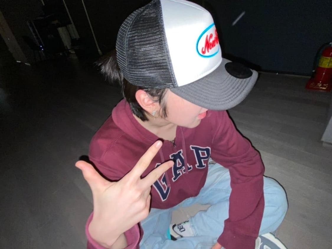 갭 후드집업 버건디 사쿠야 손민수 상품이미지1