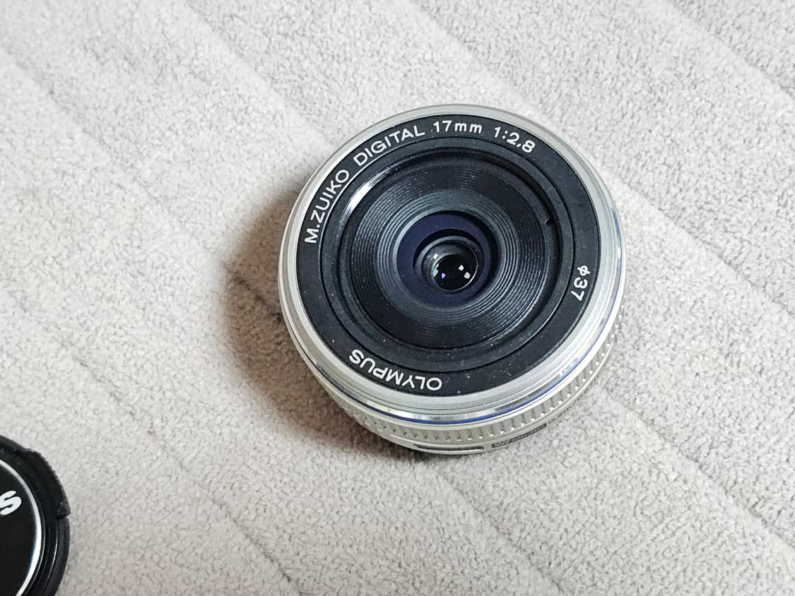 올림푸스 17mm F2.8 마포 단렌즈 상품이미지3