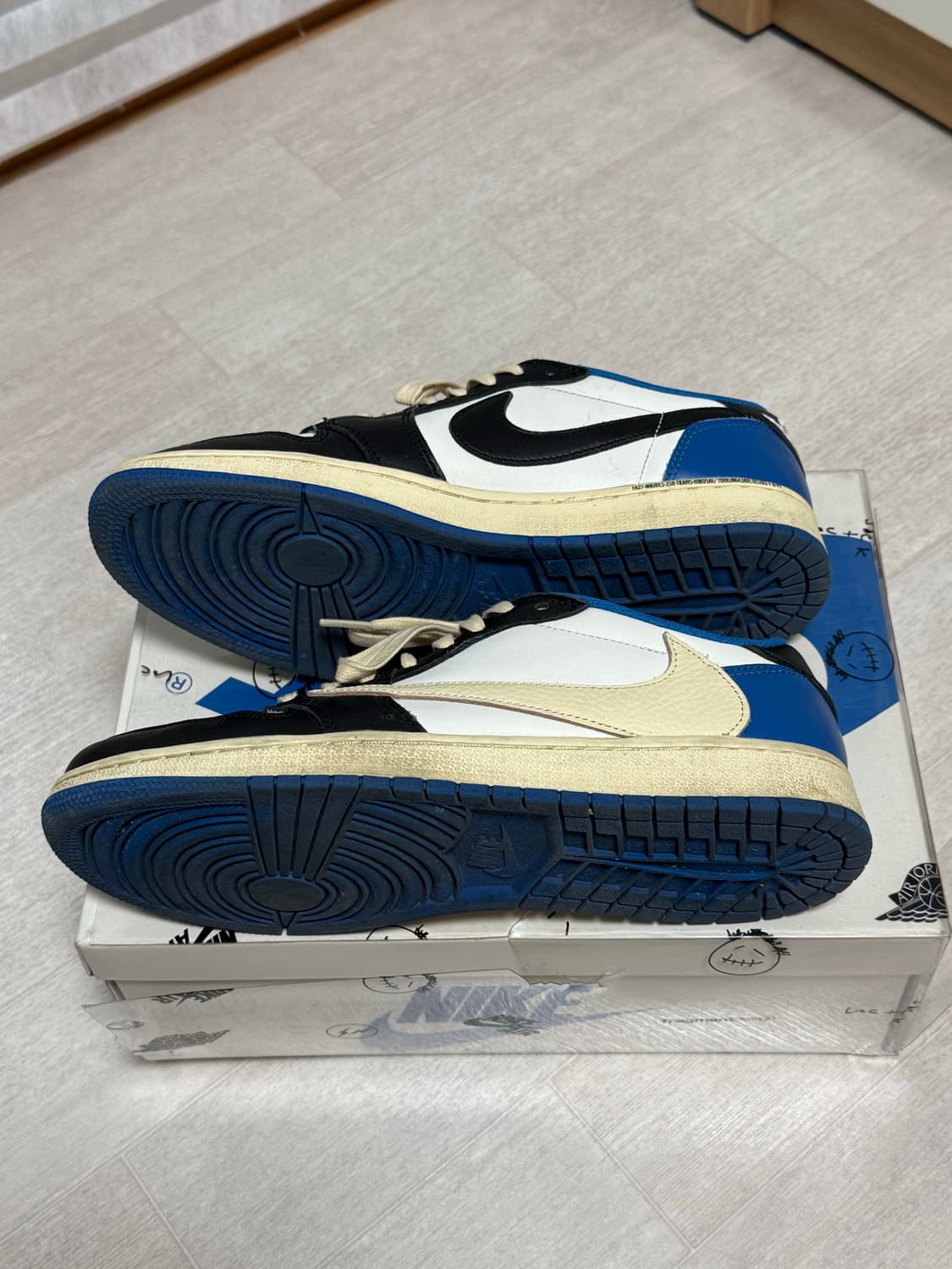 (275)조던 1 트래비스 스캇 프라그먼트 레트로 로우OG SP 밀리터리 상품이미지6