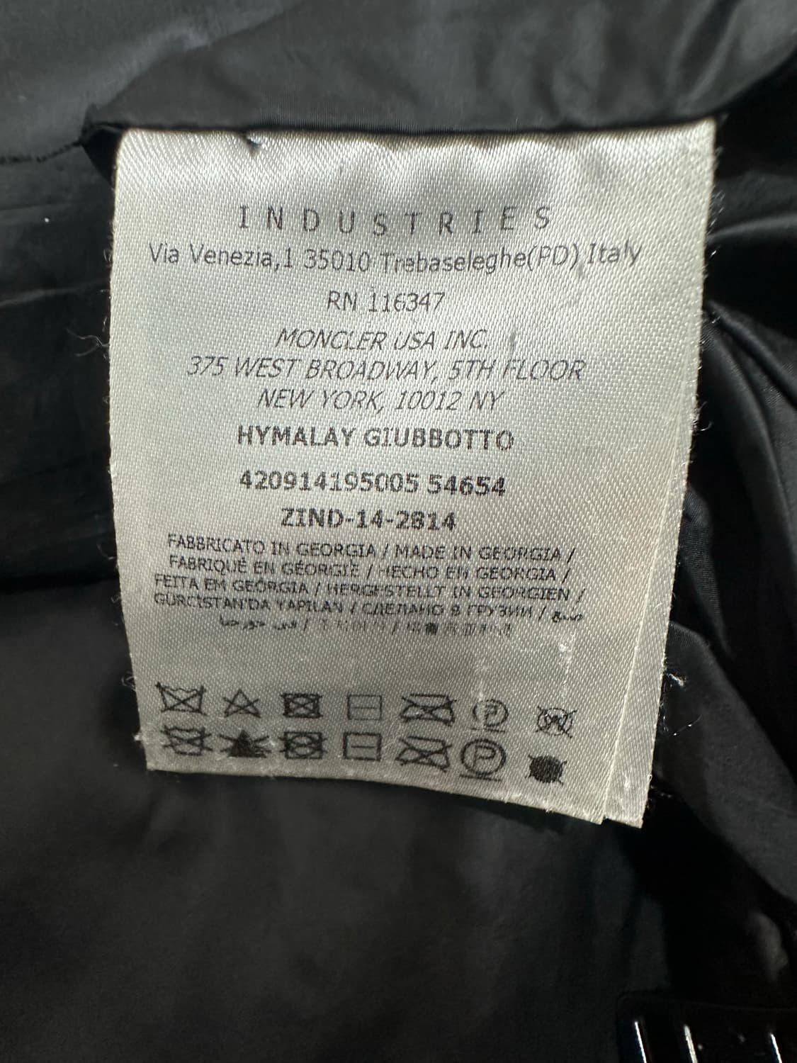 몽클레어 마야 블랙 숏패딩 상품이미지6