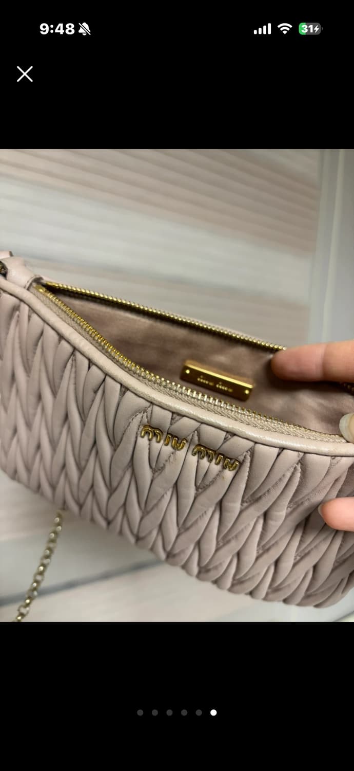 미우미우 마틀라쎄 정품 클러치 상품이미지2