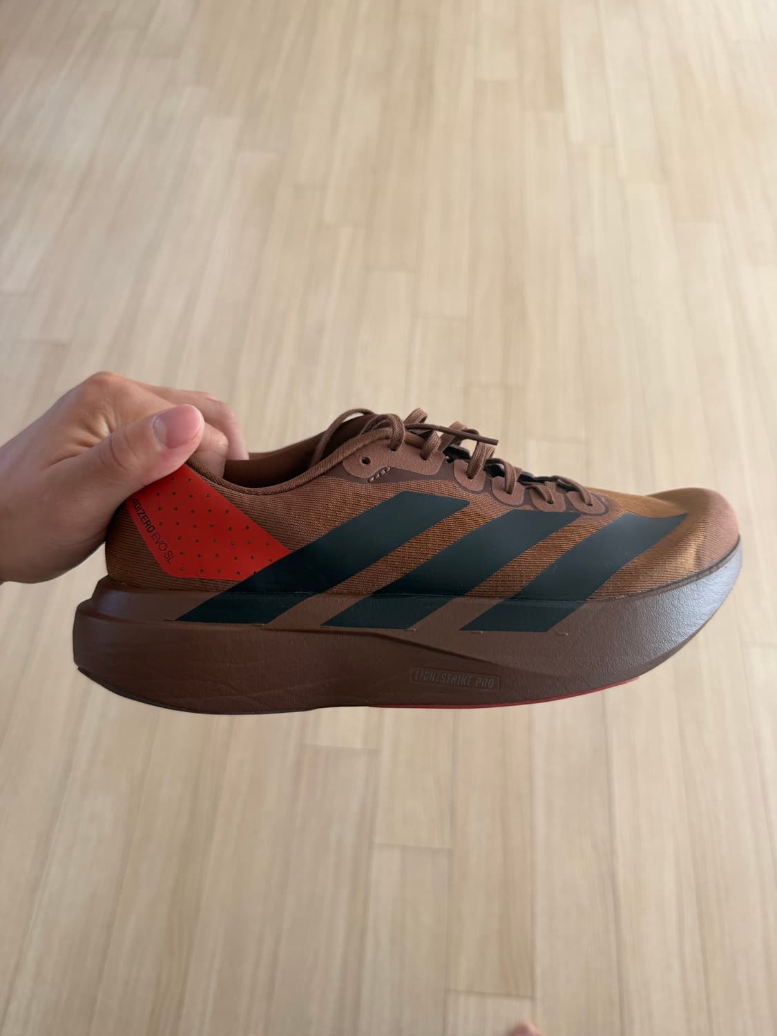 아디다스 퍼렐 윌리엄스 아디제로 EVO SL 260 상품이미지6