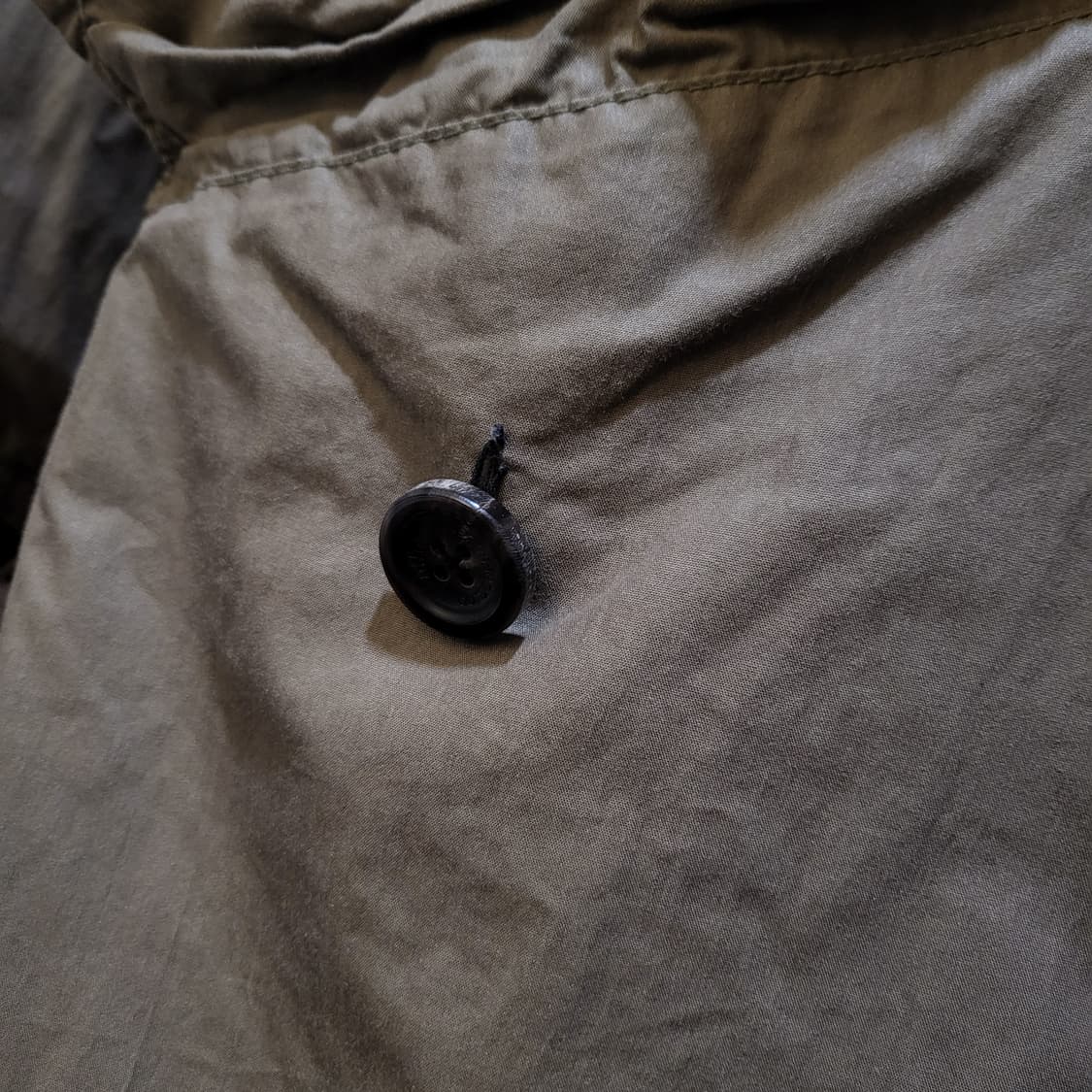 아떼 바네사브루노 후드 롱 패딩 점퍼 카키 상품이미지7