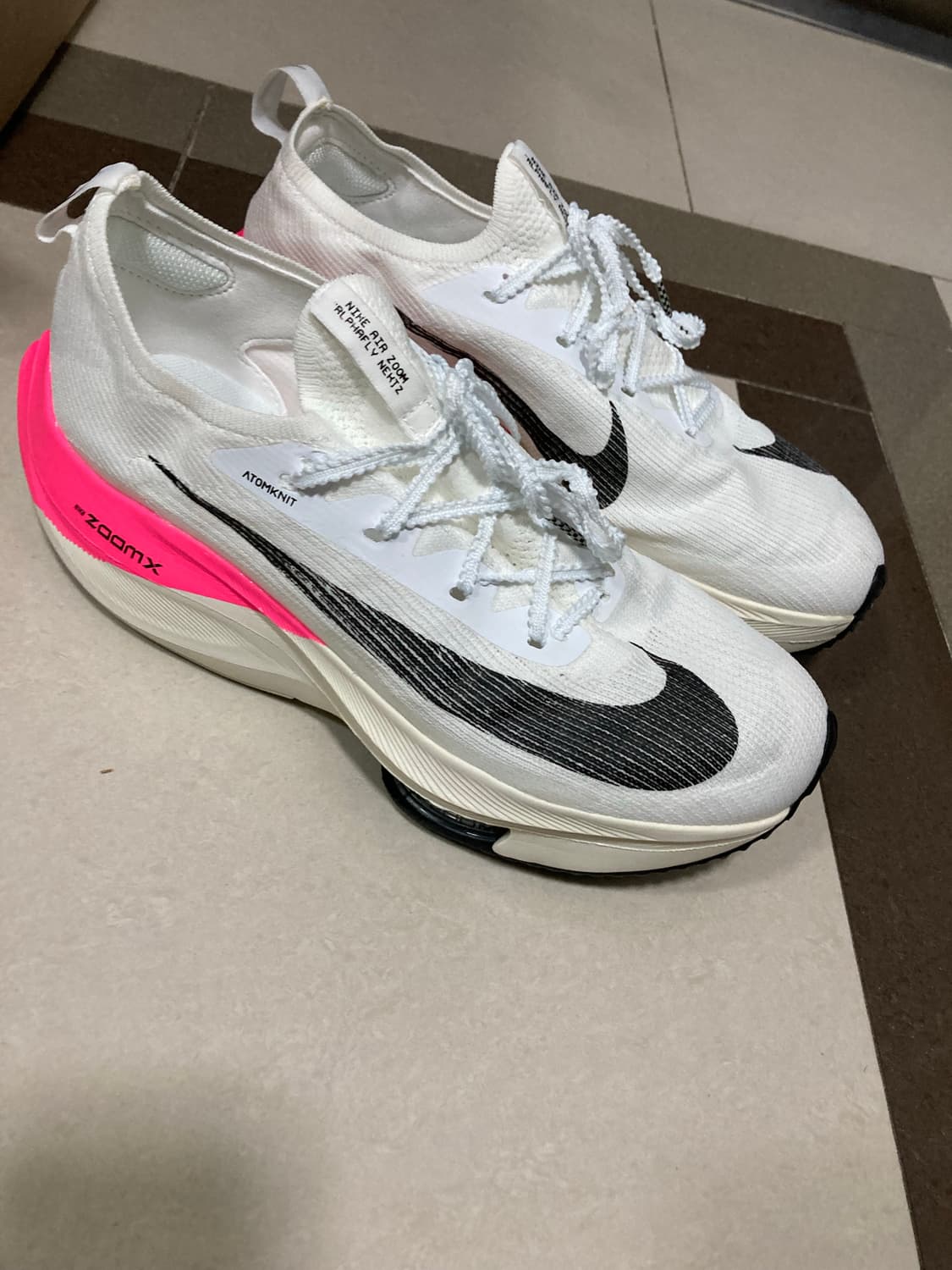 나이키 알파플라이 넥스트%2 런닝화 상품이미지1