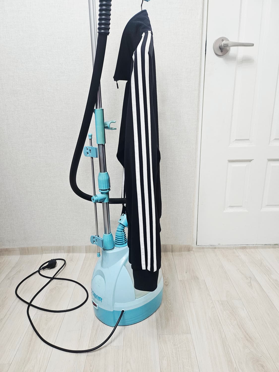 (95~100)M ☆초대장급☆ 아디다스 마샬아츠 [검흰] 트랙탑져지 상품이미지4