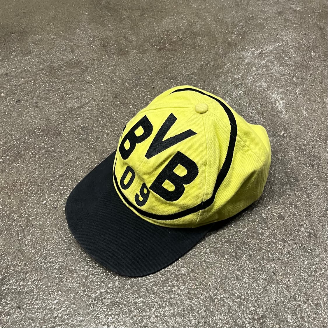 90s 나이키 도르트문트 볼캡 상품이미지1