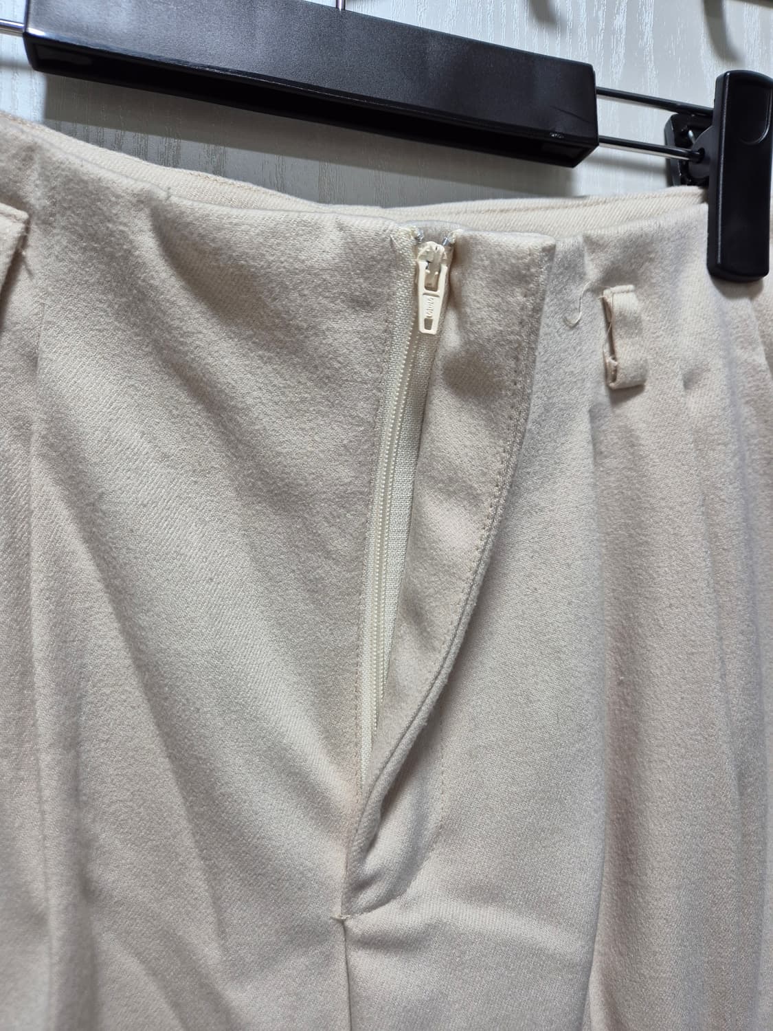 (세일) NAIN 아이보리 핀턱 와이드 팬츠 상품이미지2