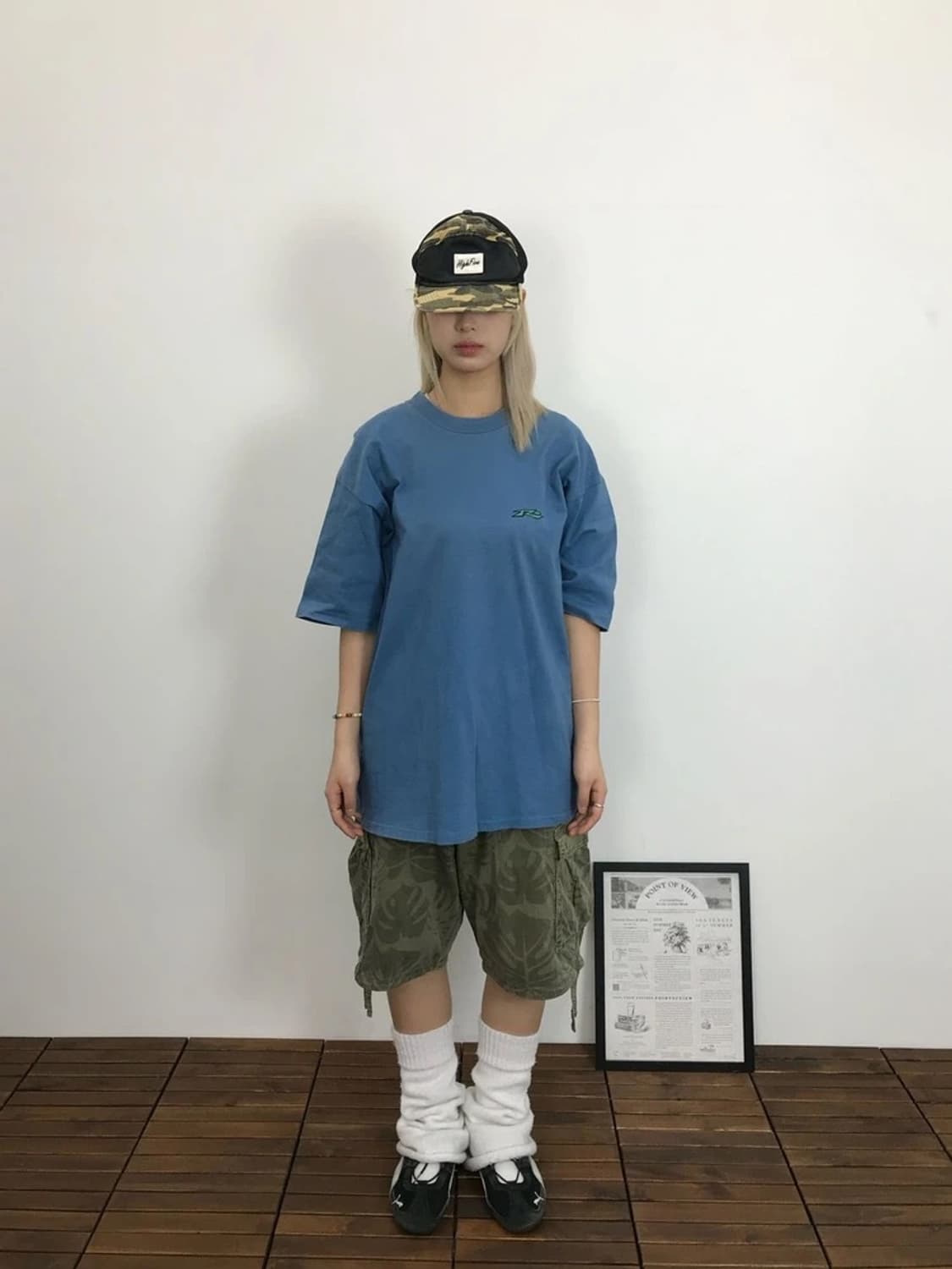 Rusty Surf Graphic Tee 상품이미지1