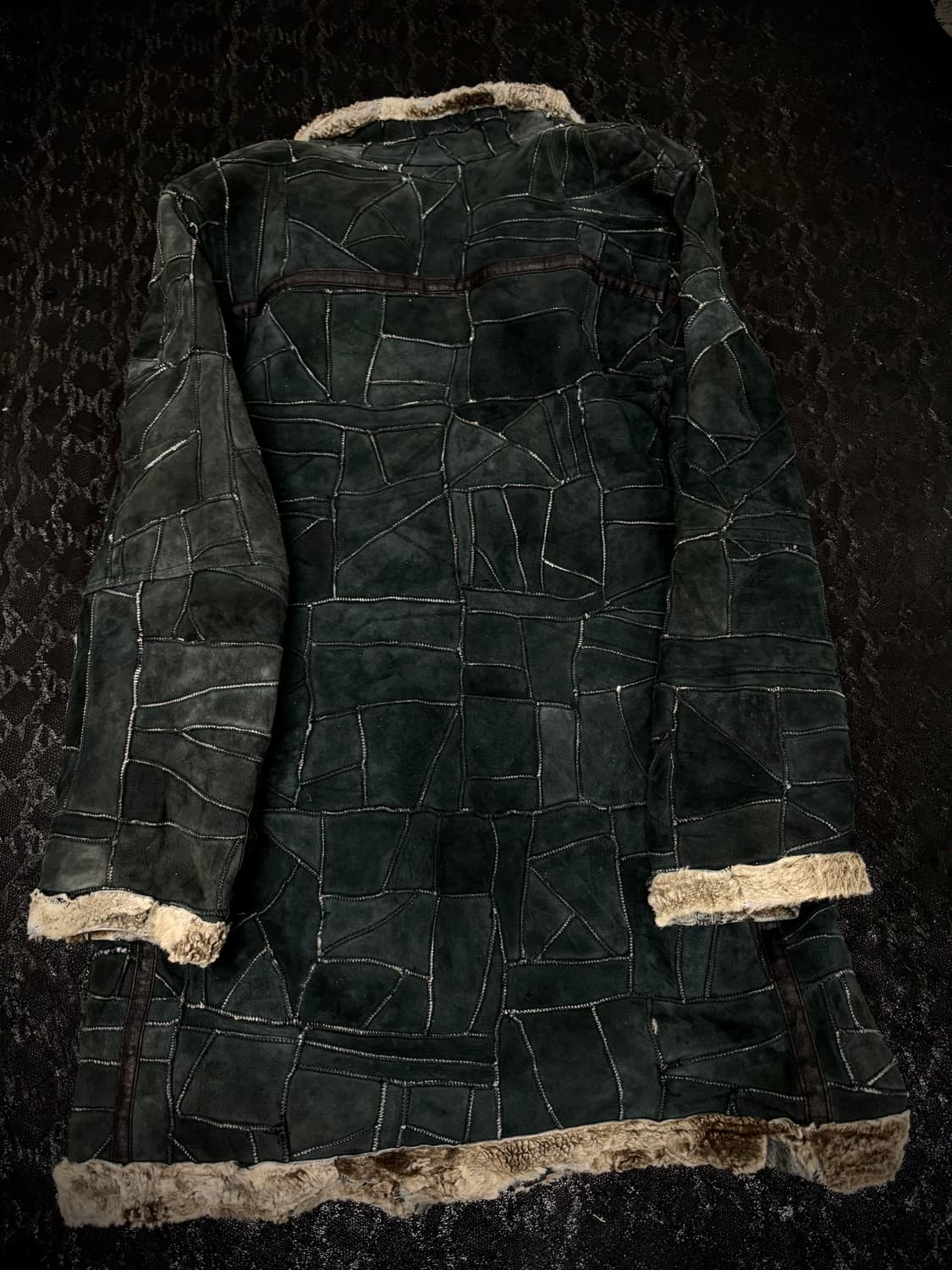 “Vintage” V-Kei Rough Leather Fur Detail 상품이미지8