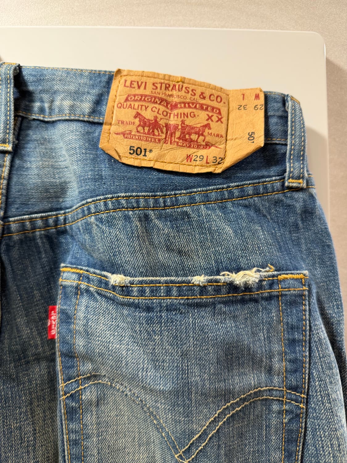 리바이스 501 상품이미지5