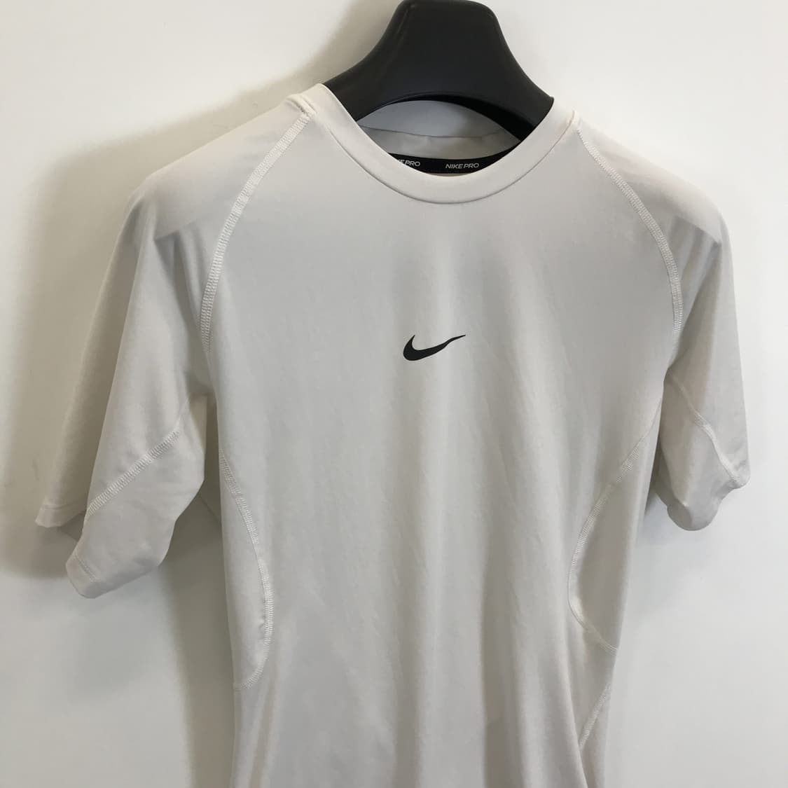 나이키 프로컴뱃 PRO 반팔티셔츠 화이트 [L] 상품이미지2