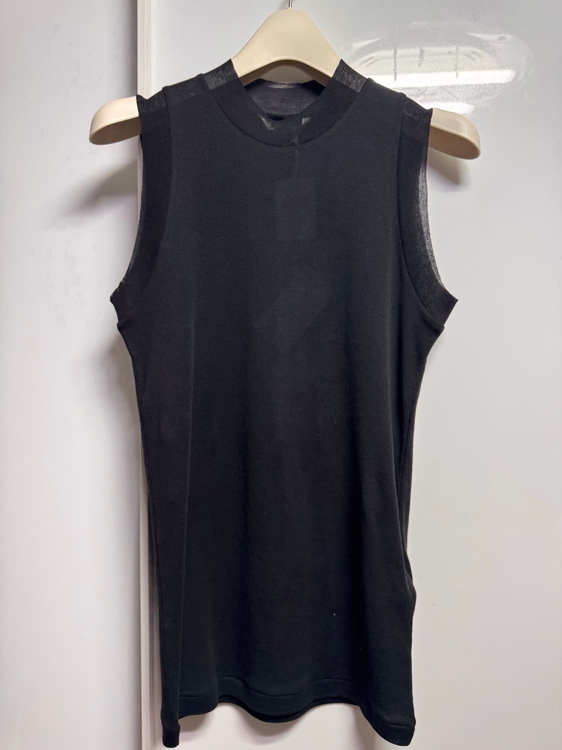 오라리 2026SS 슬리브리스 판매합니다. 상품이미지1