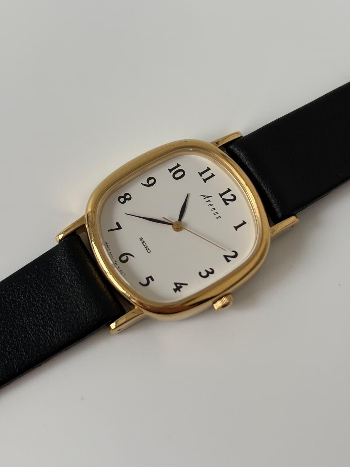 1990s Avenue Arabic Index Oval Quartz 상품이미지3