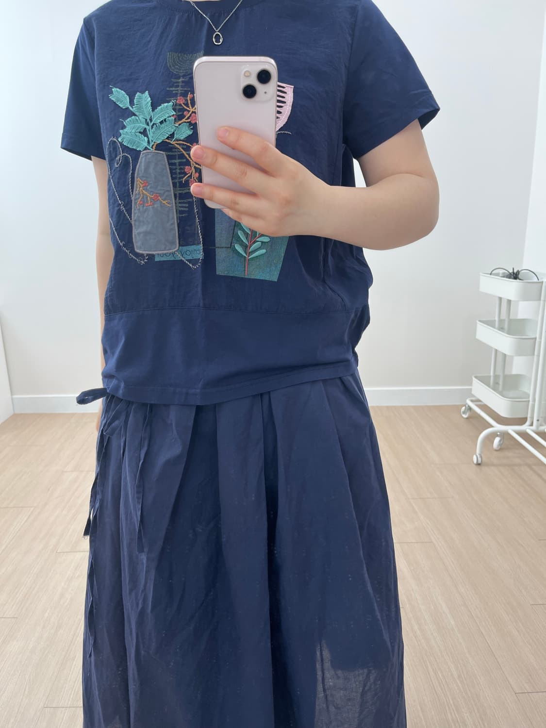 네이비 레이어드 코디(코르티스깔 바지)  상품이미지4