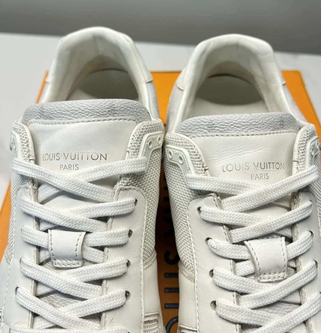 백화점정품) 루이비통 런어웨이 모노그램 남성 스니커즈팝니다. 상품이미지4