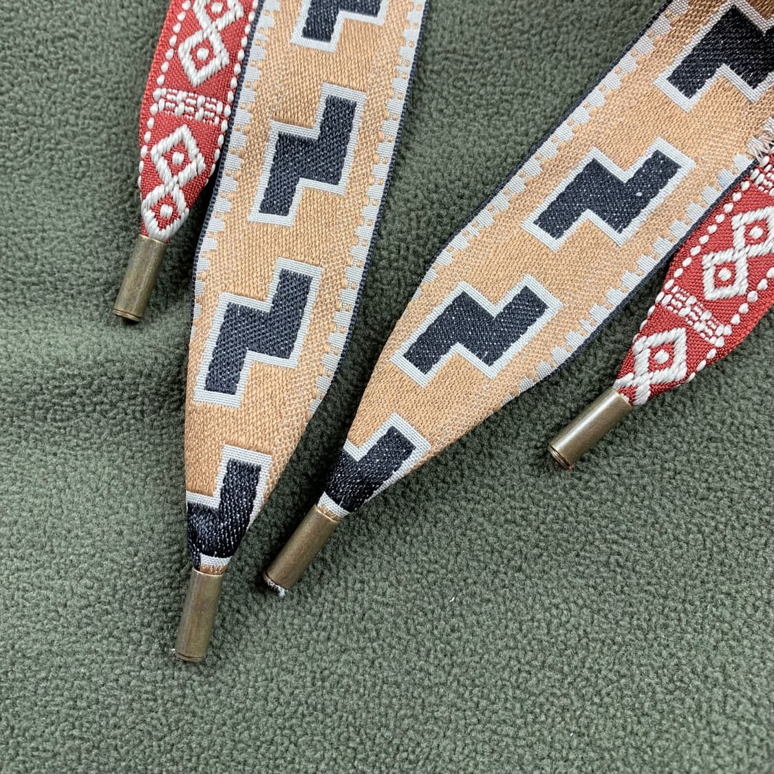 캐피탈 리버스 플리스 쿡넥 맨투맨 카키 상품이미지5