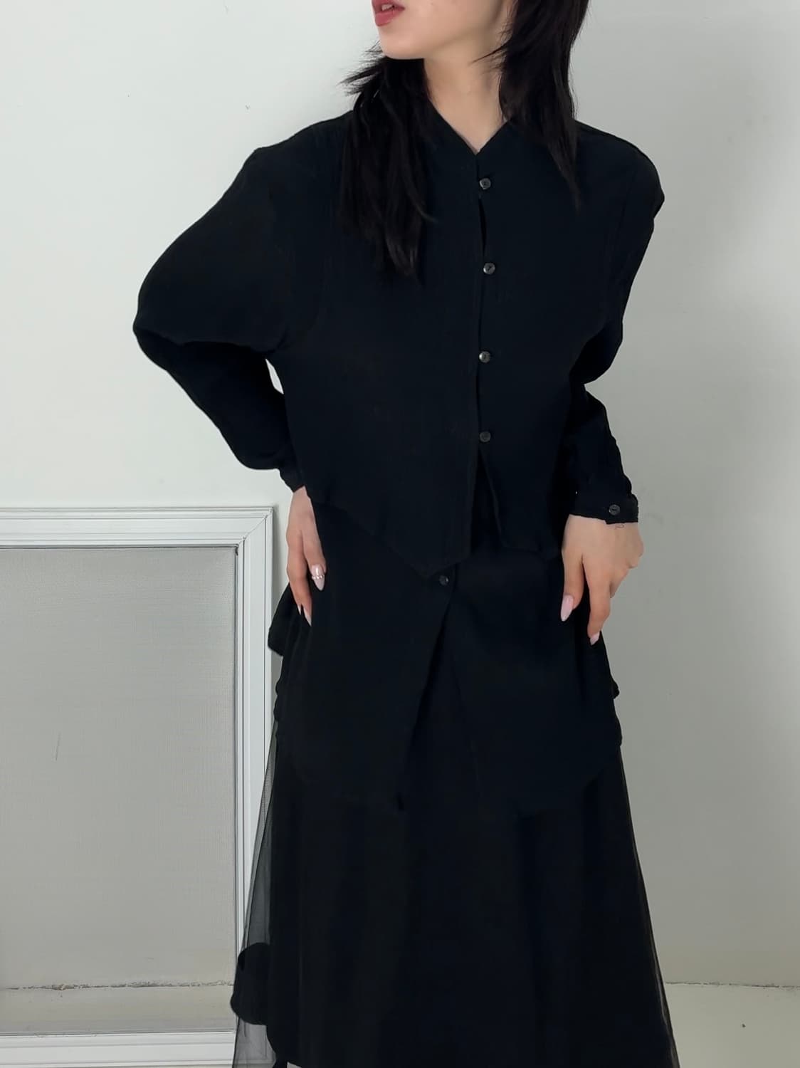 Black slik layered blouse 상품이미지5