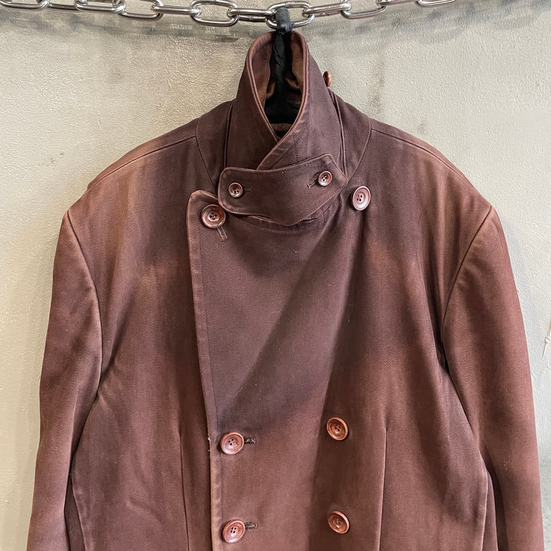 캐서린 햄넷 하이넥 더블 브레스티드 자켓 상품이미지3