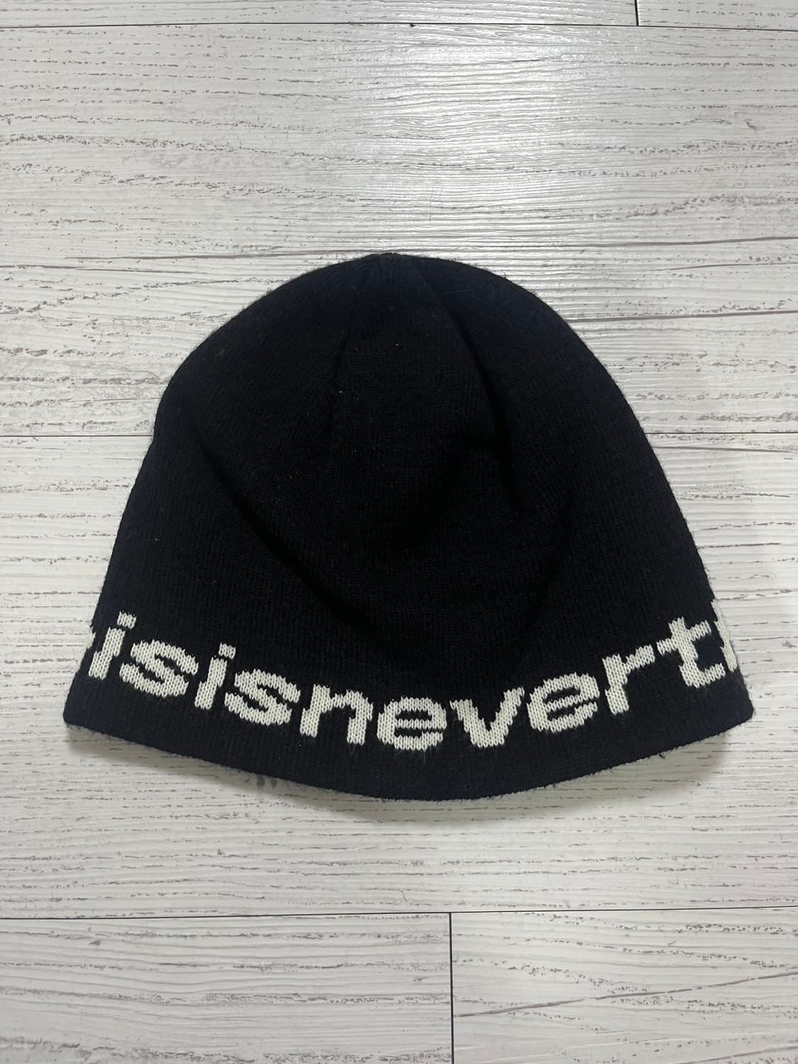 디스이즈네버댓 SP-Logo No Cuff Beanie Black 상품이미지1