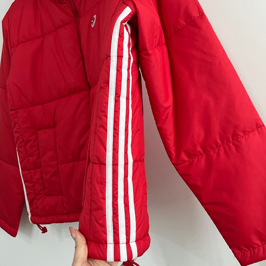 아디다스 파이어버드 레드 푸퍼 패딩 자켓 상품이미지5