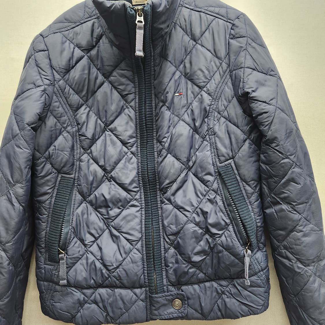 타미힐피거데님 로고 퀄팅 패딩자켓 S(S) 상품이미지2