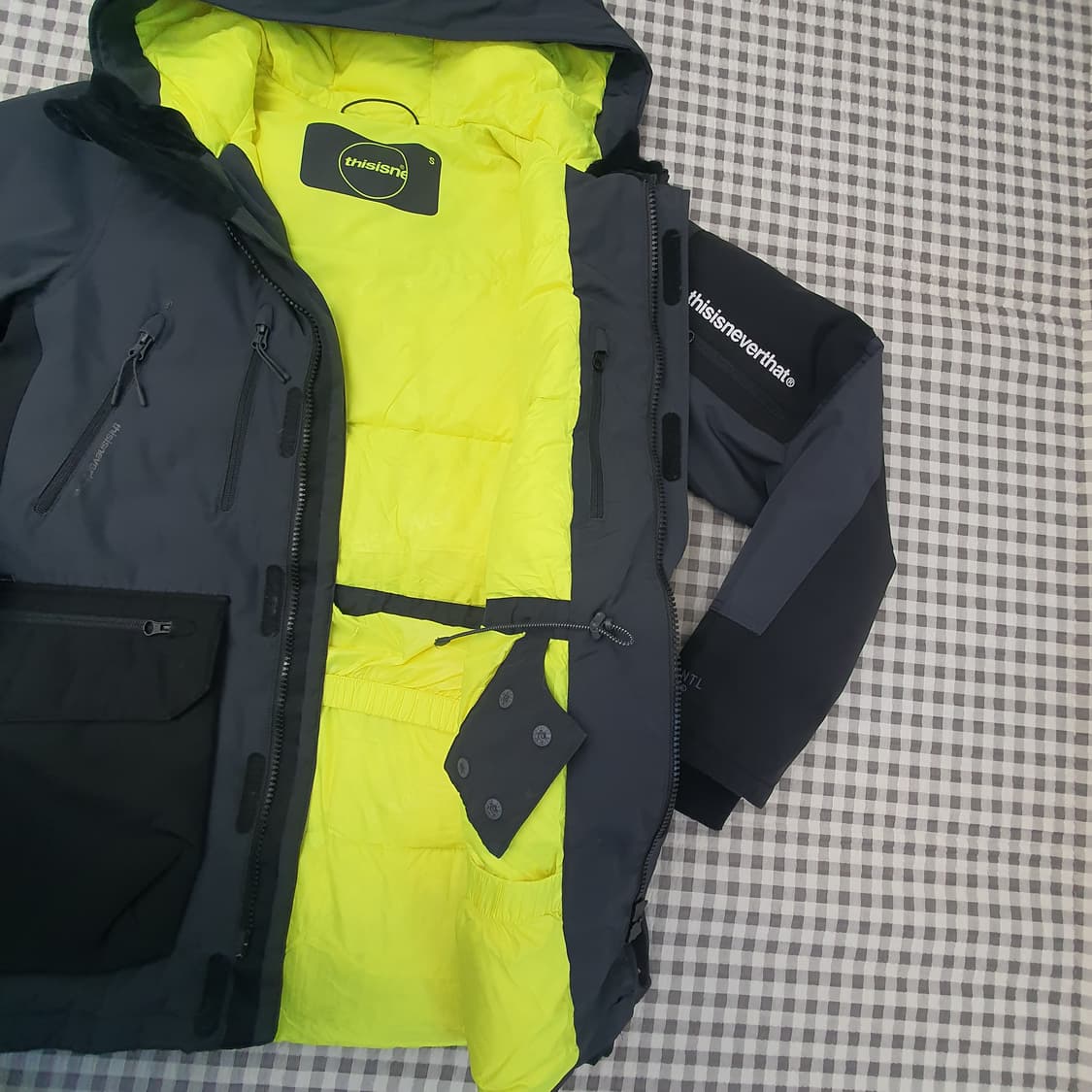 디스이즈네버댓 오리털 겨울패딩 남자95 상품이미지6