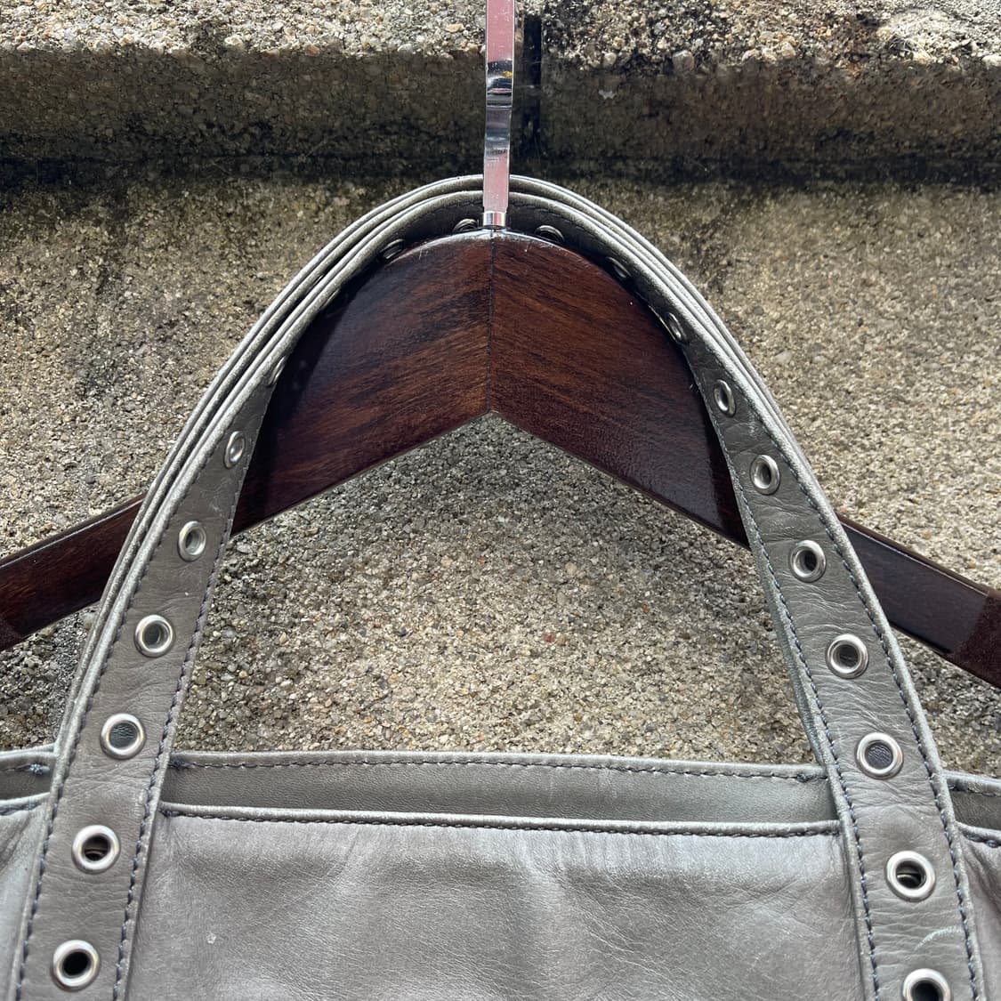 [OS] Vanessa Bruno  레더 토트백 상품이미지7