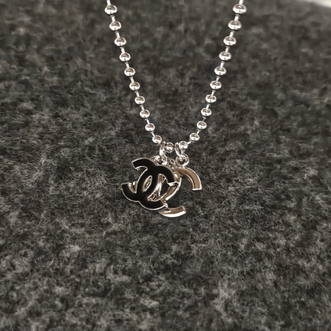 536 샤넬 더블로고 빈티지 업사이클링 남자 써지컬 목걸이 상품이미지1