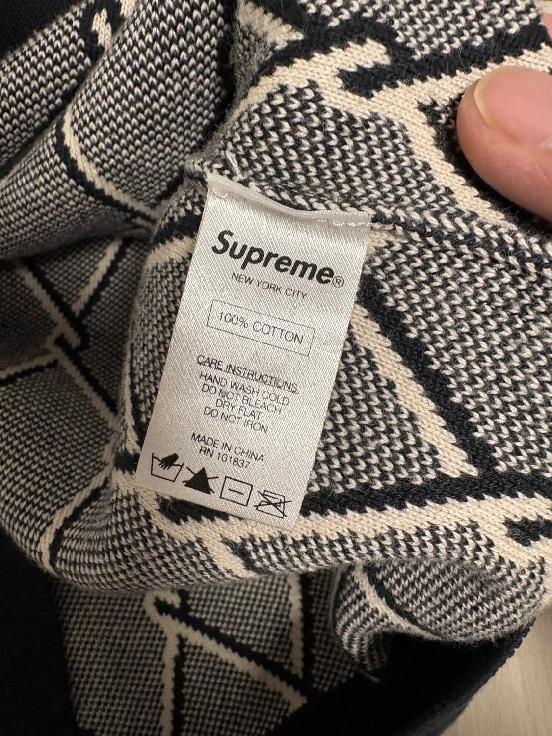 슈프림 14fw 체인링크 스웨터 상품이미지2