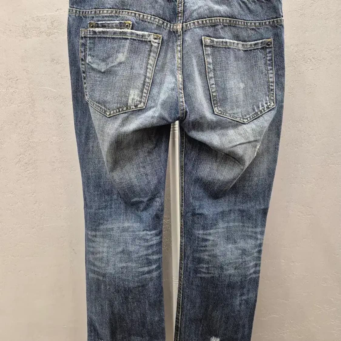 DSQUARED2 힙스터 핏 청바지 20SS 상품이미지3